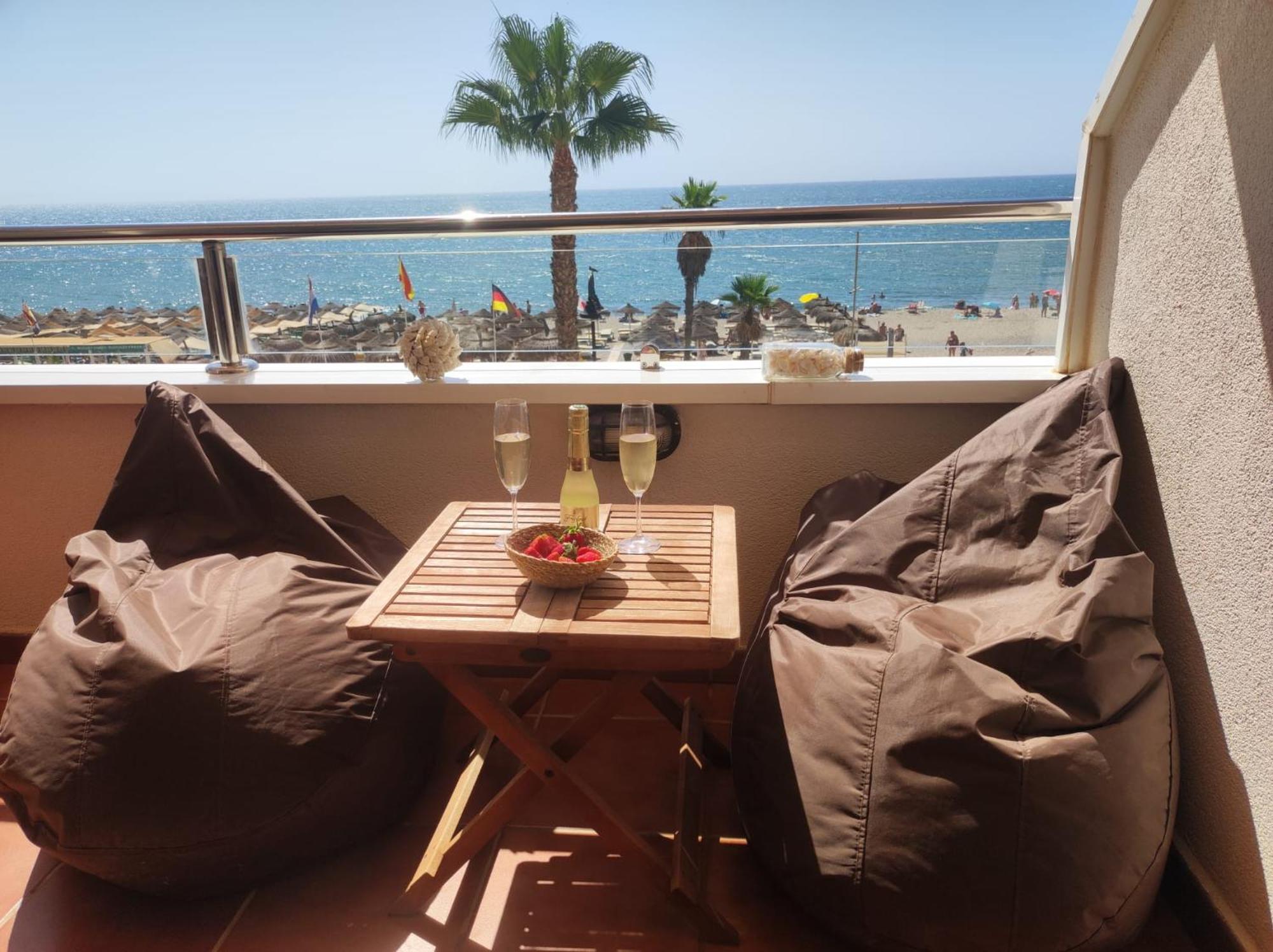 Rocachica Eden Beach 21 Torremolinos Exterior foto